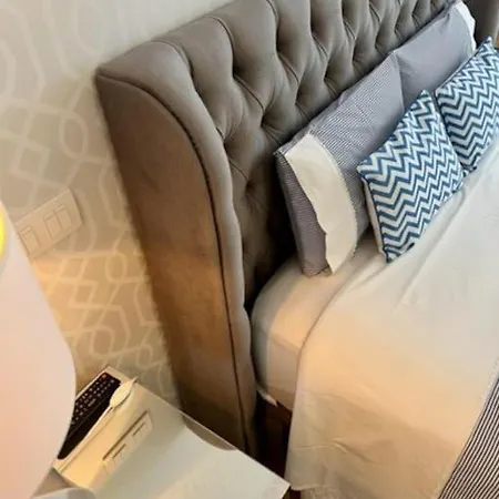 Apartament Becas House - *